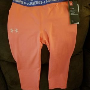 Under armour kids ymd peach capri leggings nwt